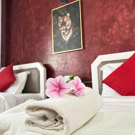 Venice Hotel HHQ Extérieur photo